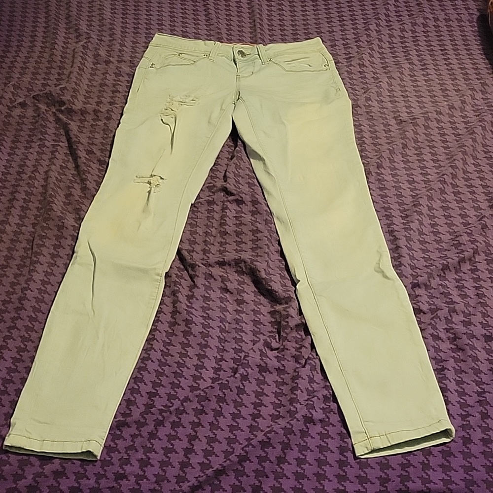 White wash denim jeans. "distressed" All Real Pockets!